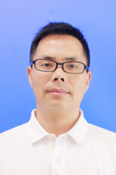 杨成